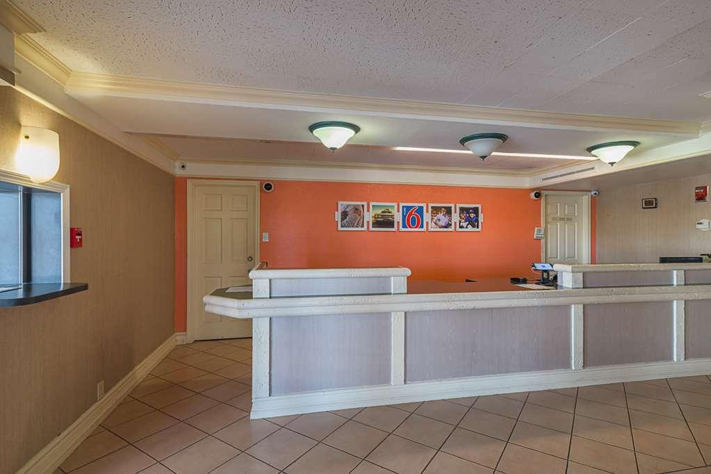 Motel 6-Grand Prairie, Tx - Interstate 30 インテリア 写真