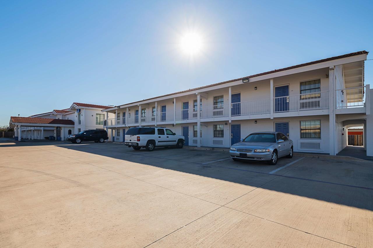 Motel 6-Grand Prairie, Tx - Interstate 30 エクステリア 写真