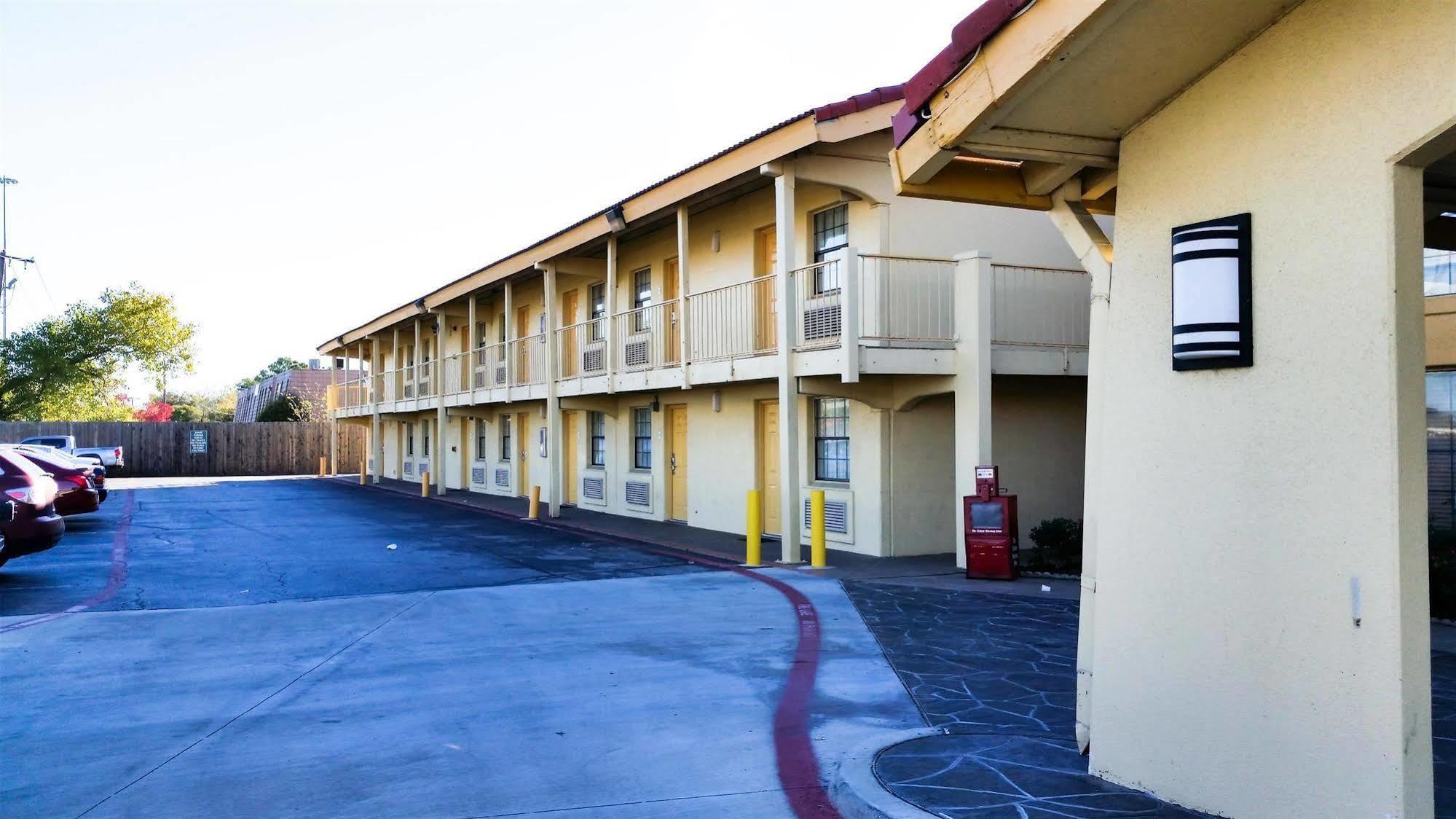 Motel 6-Grand Prairie, Tx - Interstate 30 エクステリア 写真