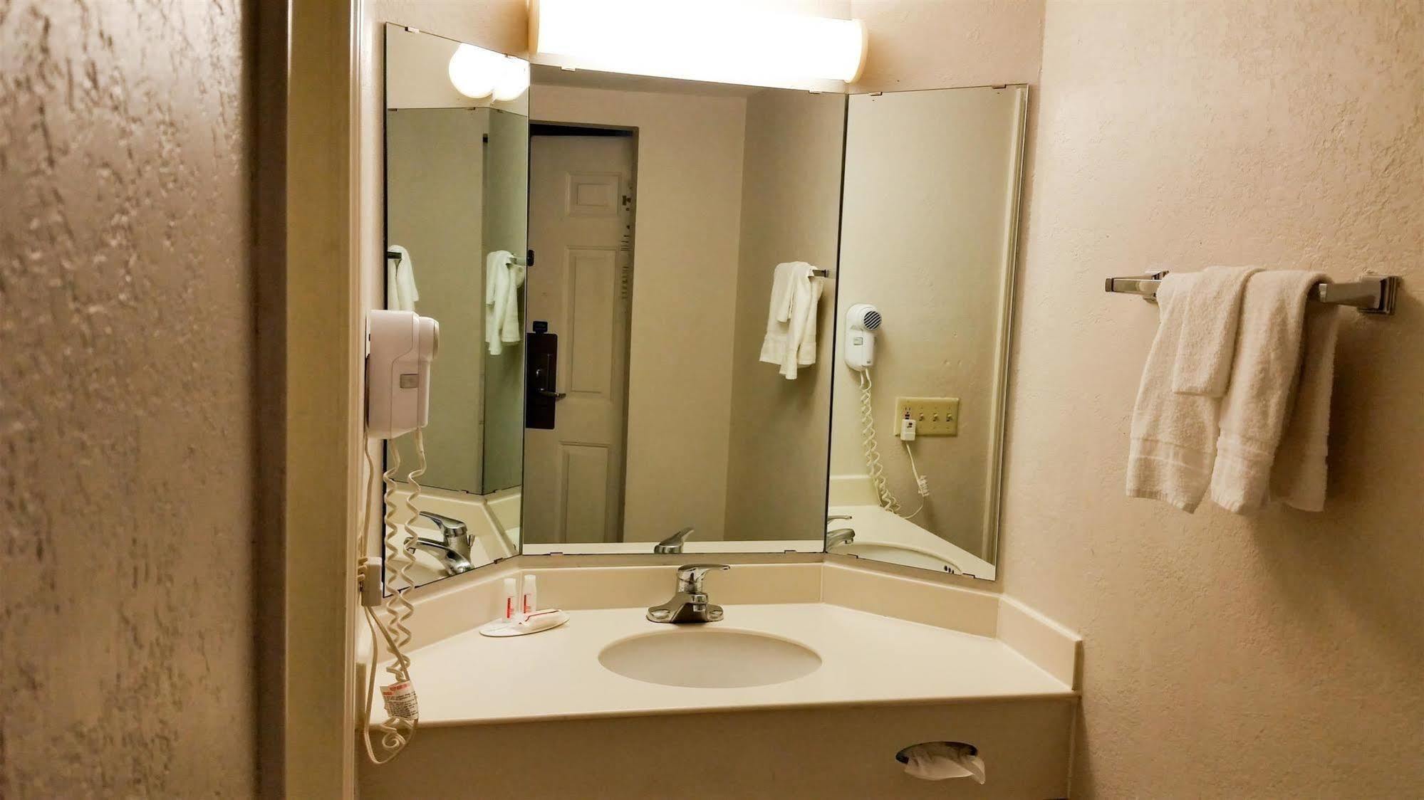 Motel 6-Grand Prairie, Tx - Interstate 30 エクステリア 写真