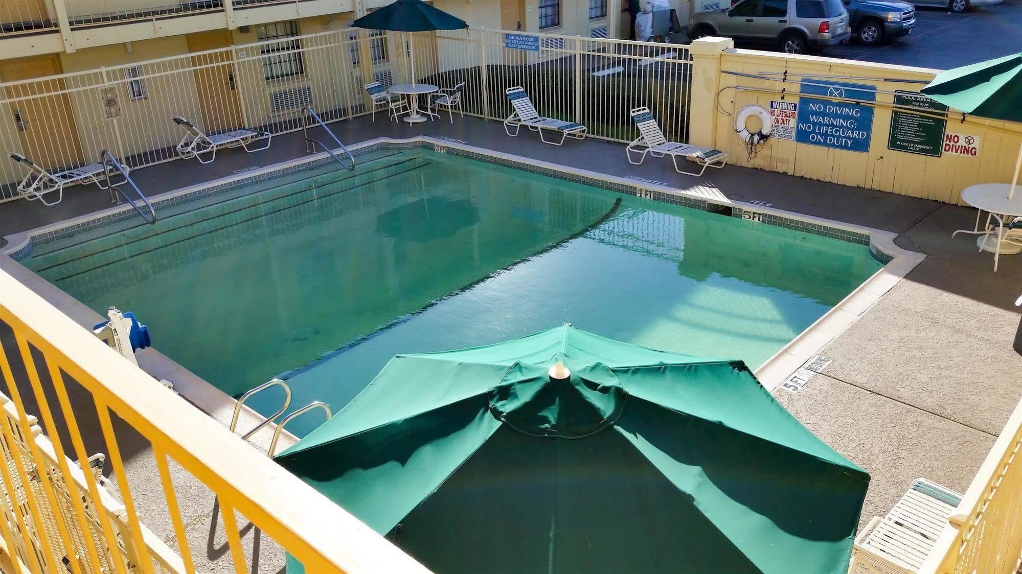 Motel 6-Grand Prairie, Tx - Interstate 30 エクステリア 写真