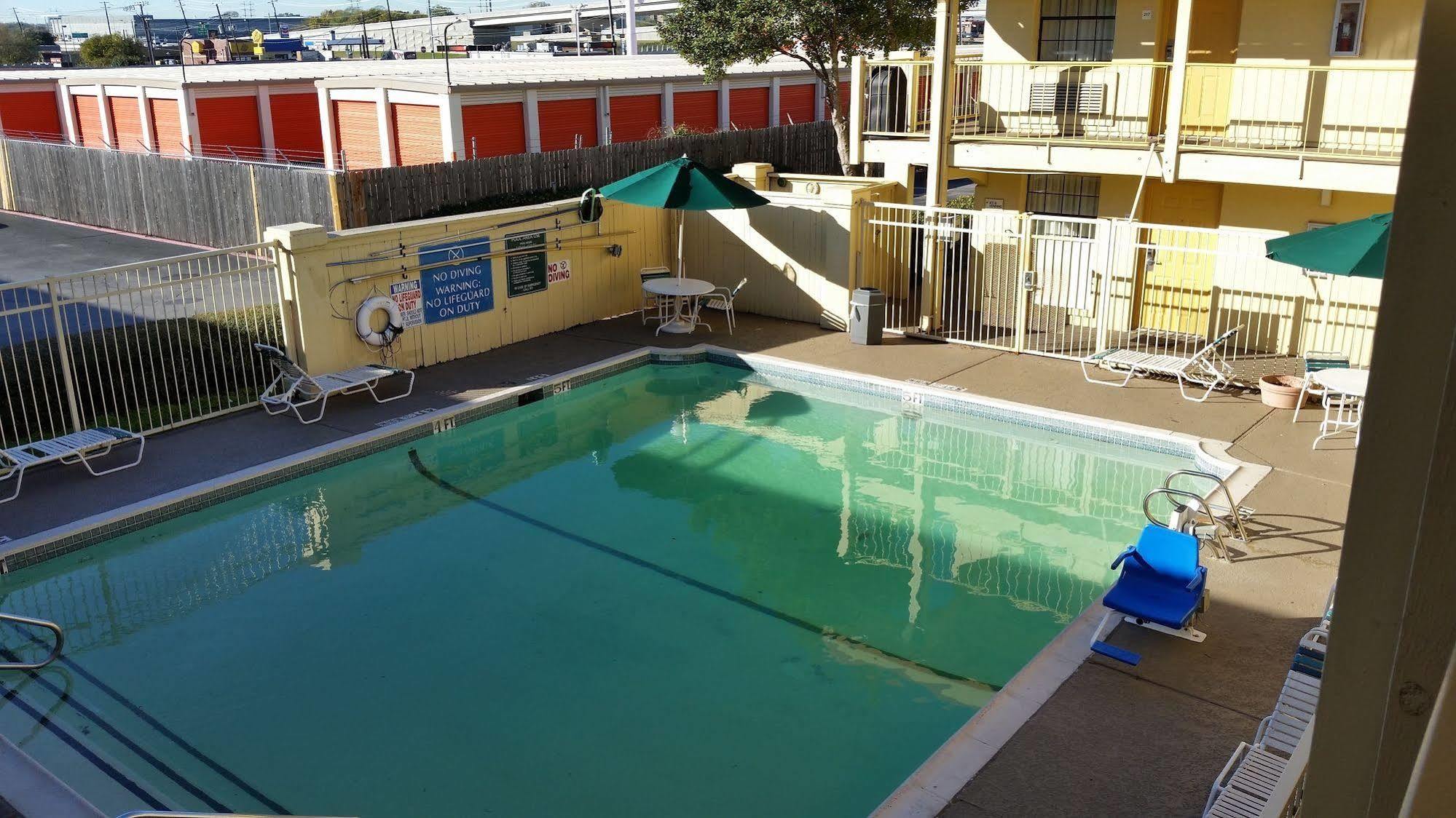 Motel 6-Grand Prairie, Tx - Interstate 30 エクステリア 写真